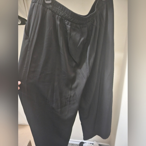 Wide Leg Black pants - Picture 2 of 7